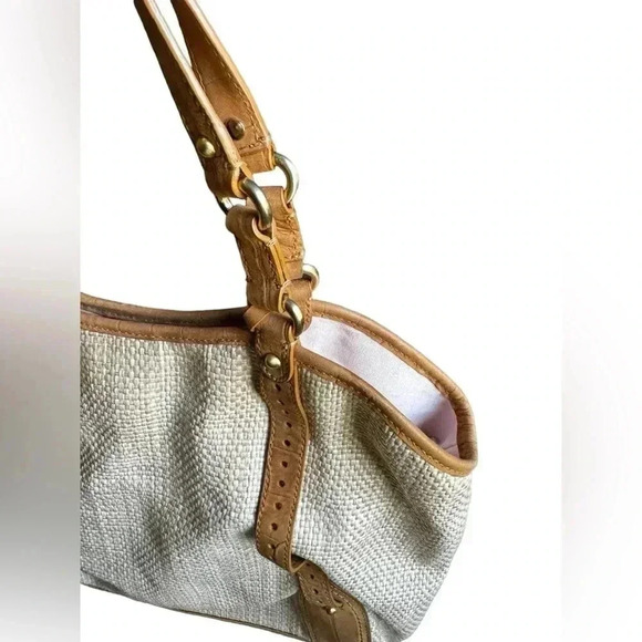 Cole Haan Serena Jitney Straw & Leather. Tote with soft pink lining. - Picture 7 of 11